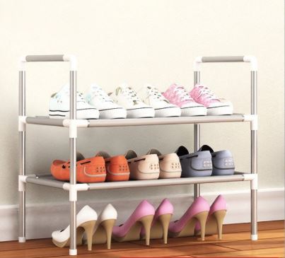 ชั้นรองเท้าโครงเหล็ก